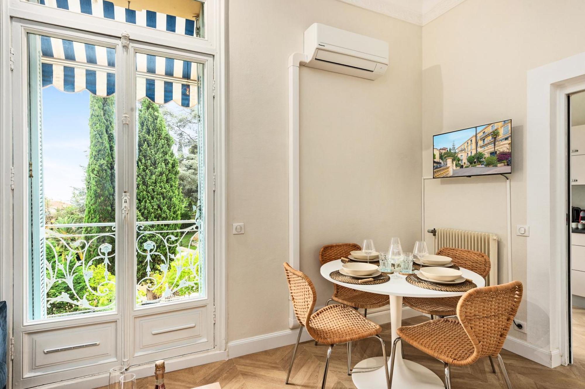 Апартаменти Mont Fleuri- Somptueux 2 Pieces - Parking - Мантон Екстер'єр фото