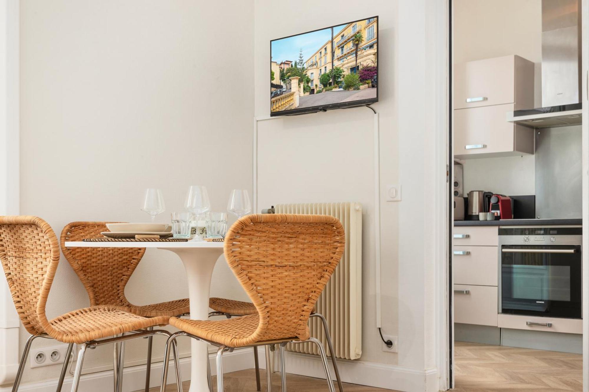 Апартаменти Mont Fleuri- Somptueux 2 Pieces - Parking - Мантон Екстер'єр фото