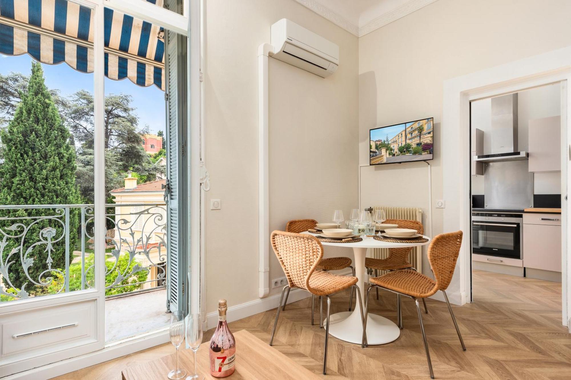 Апартаменти Mont Fleuri- Somptueux 2 Pieces - Parking - Мантон Екстер'єр фото